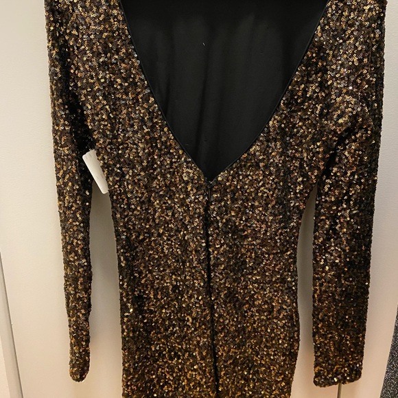 DRESS THE POPULATION Lola Sequin Dress - Picture 4 of 4